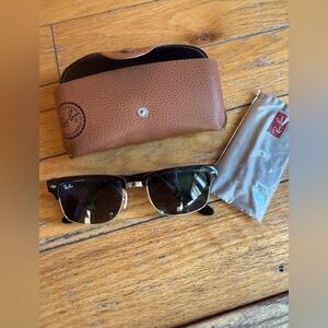 Ray-Ban Women’s Clubmaster